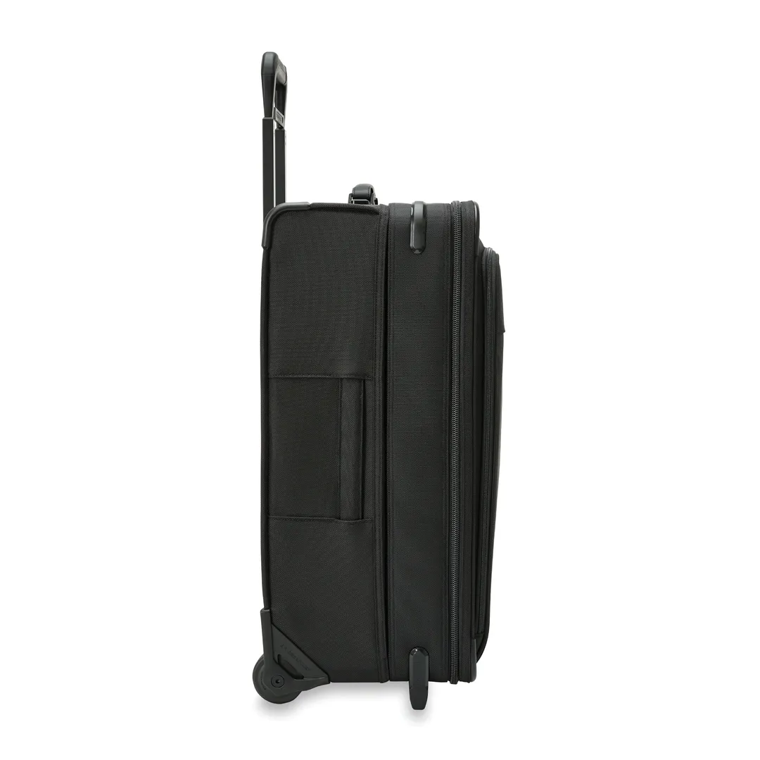 Briggs & Riley Baseline Medium Expandable Upright