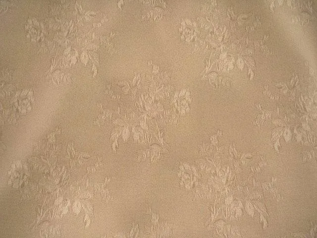 Chantilly Jacquard