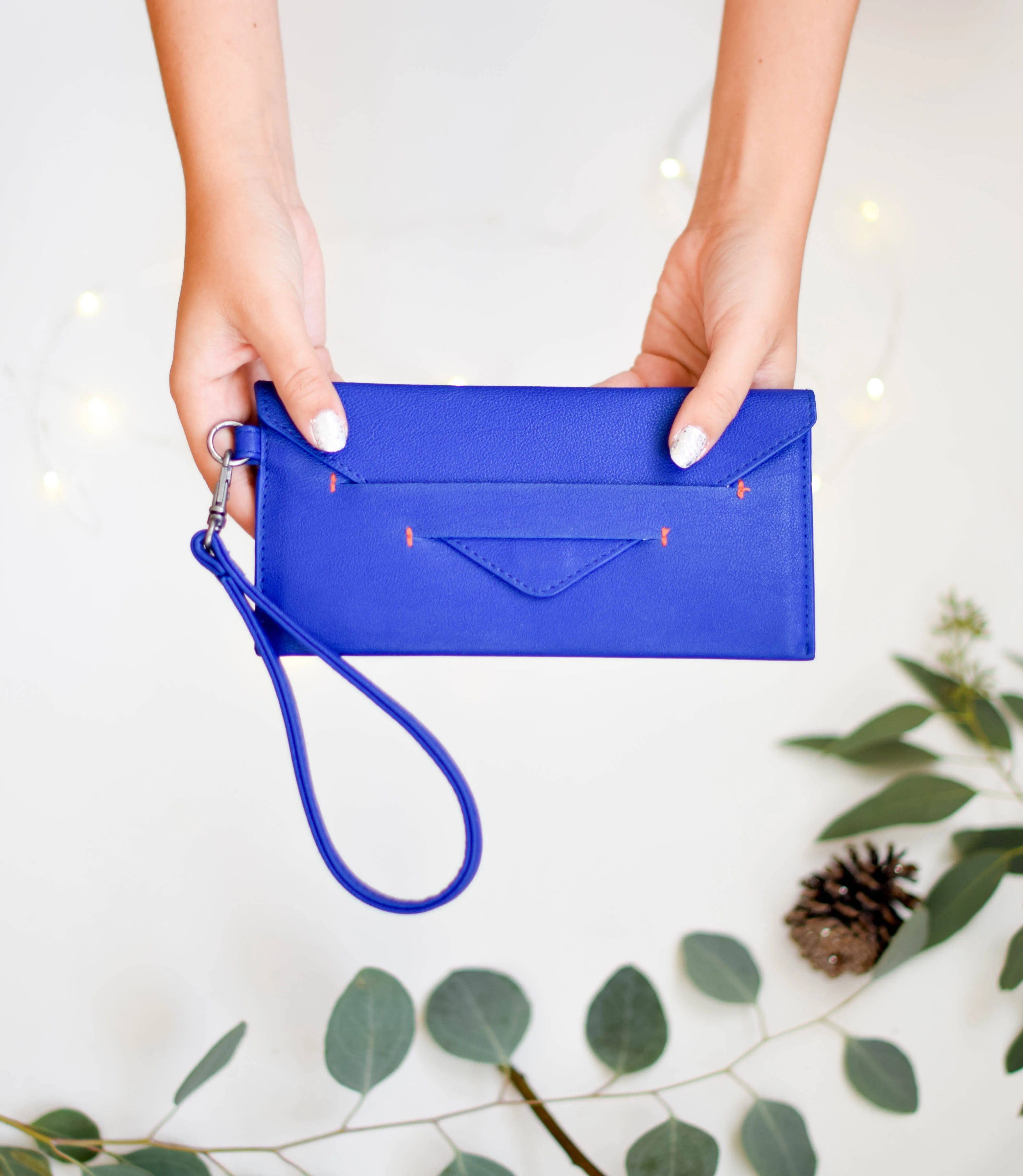 Delancey Envelope Wallet: Chic & Compact Vegan Wristlet (Hidden Magnet, Holds Everything, Bright Lining)