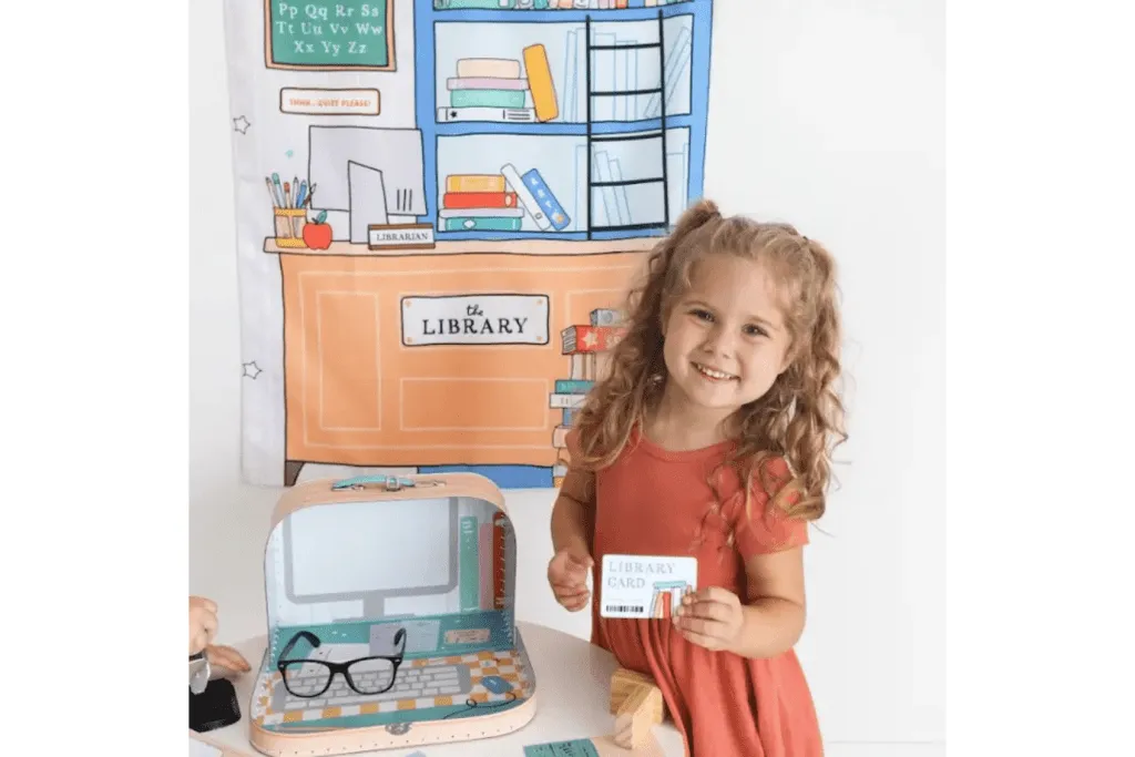 Library Pretend Play Kit