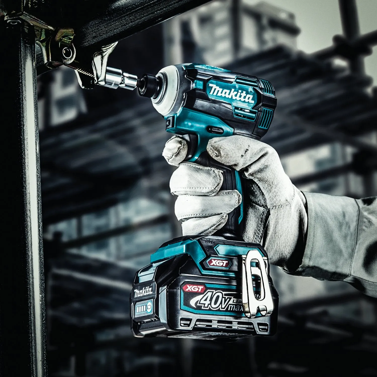 Makita (GDT01D) 40V max XGT® Brushless  4-Speed Impact Driver Kit (2.5Ah)