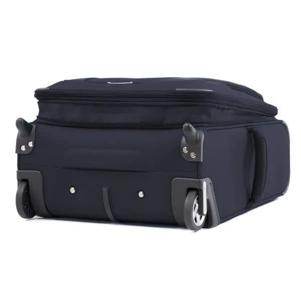 Maxlite® 5 20" International Carry-On Expandable Rollaboard