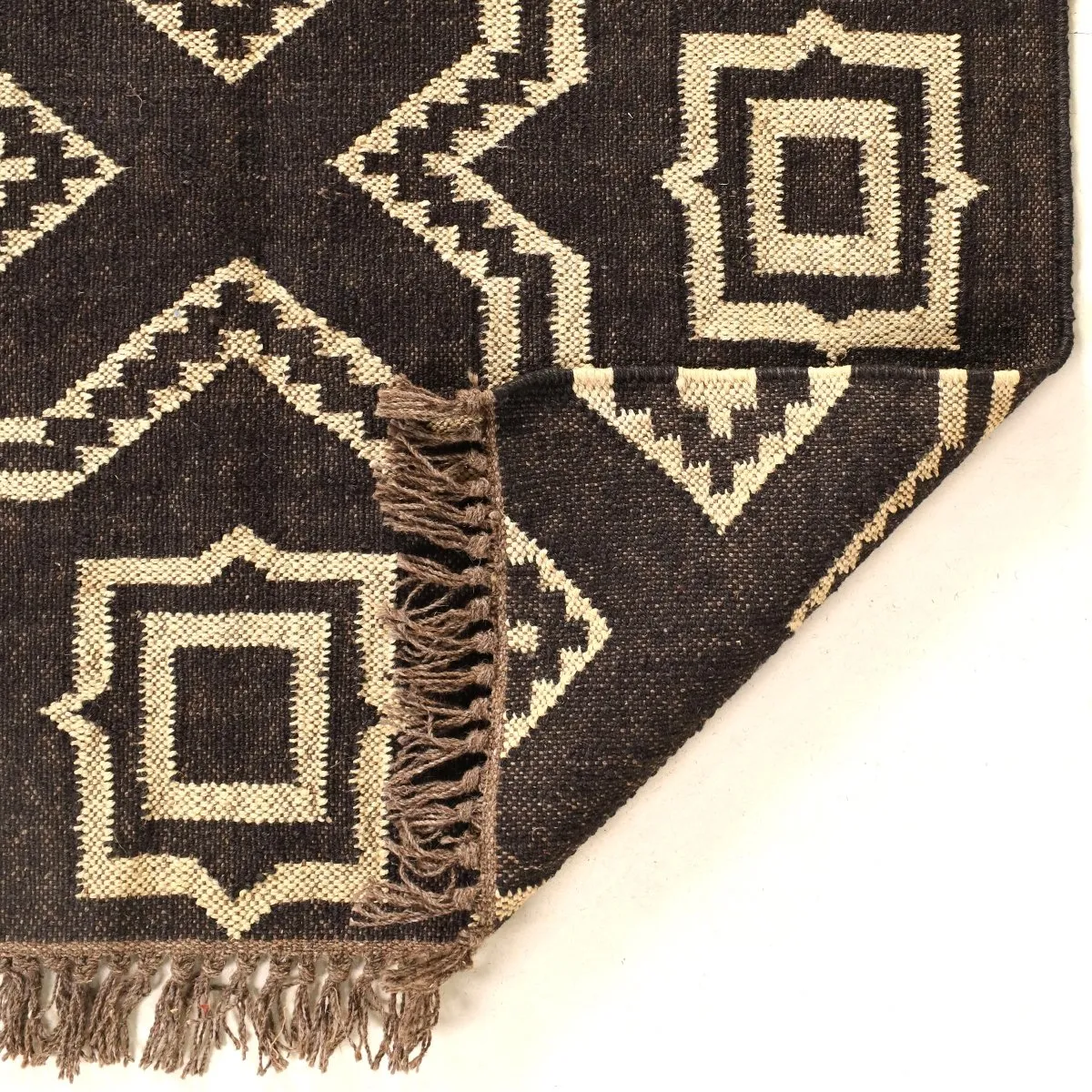 Monochrome Sustainable Rug In 3 x 5 ft | Geometric pattern | Handcrafted In India