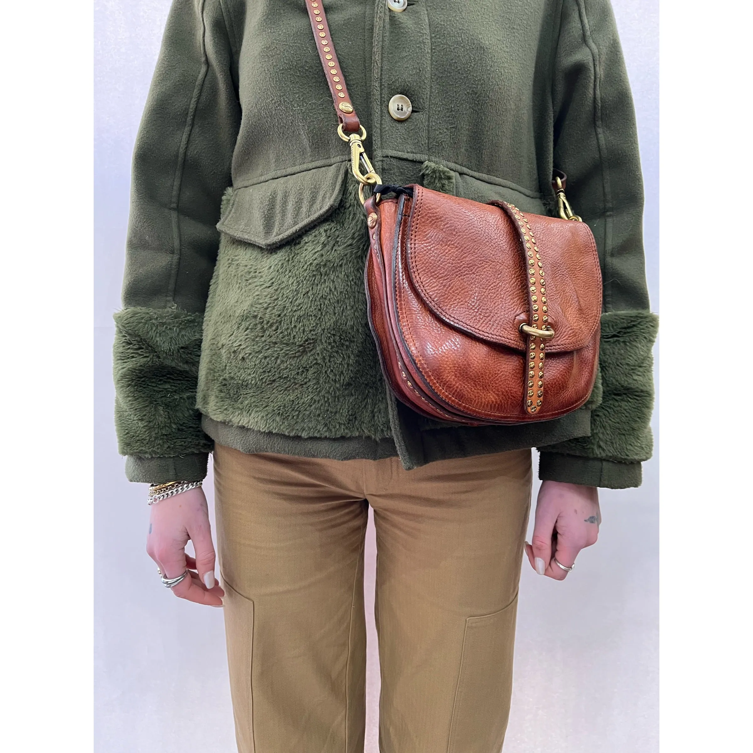 *NEW* Crossbody Kura bag Cognac