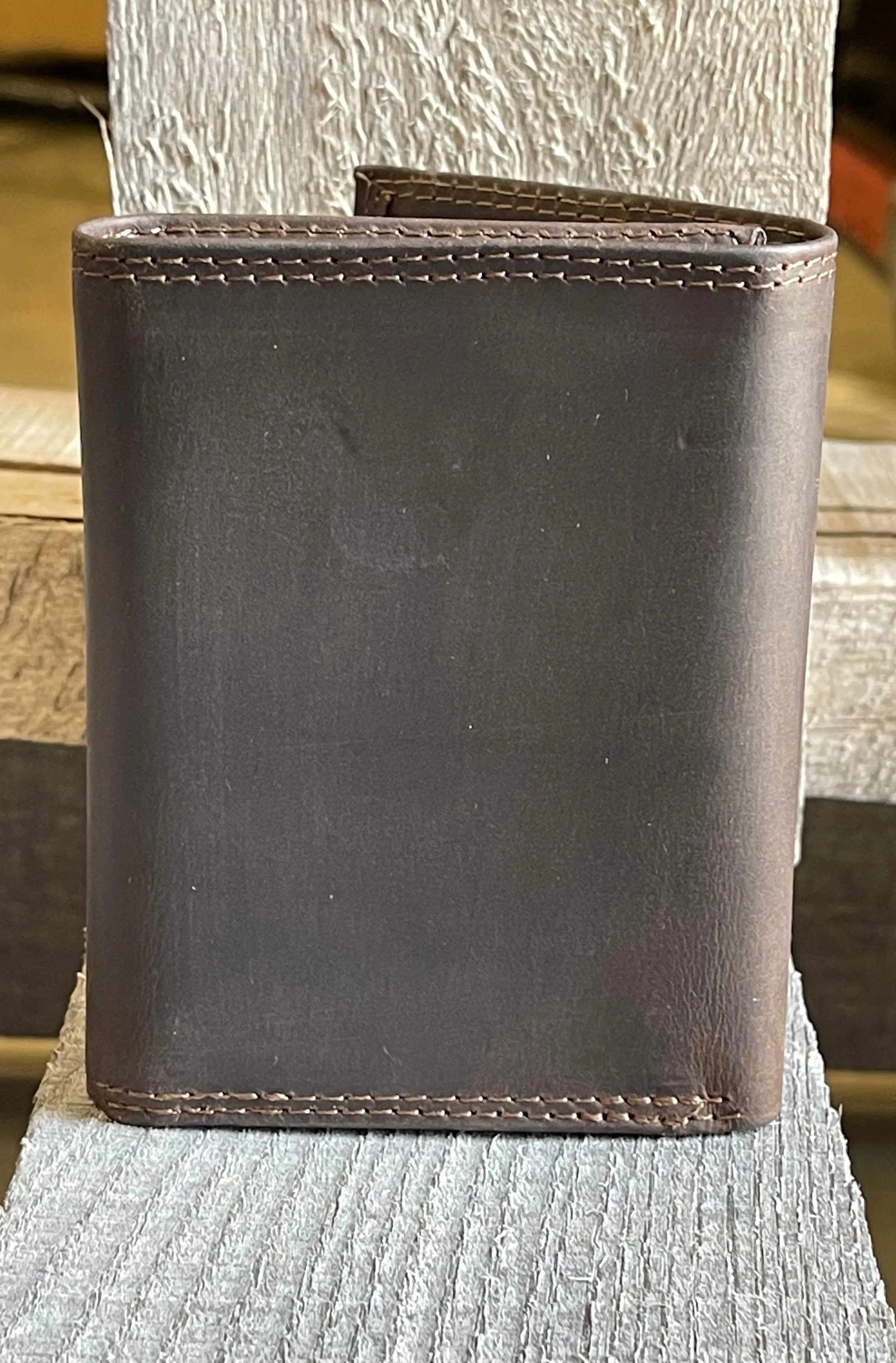 Zep-Pro IWT2CRZH-UGA University of Georgia Bulldogs Brown “Crazy Horse” Leather Tri-fold Wallet